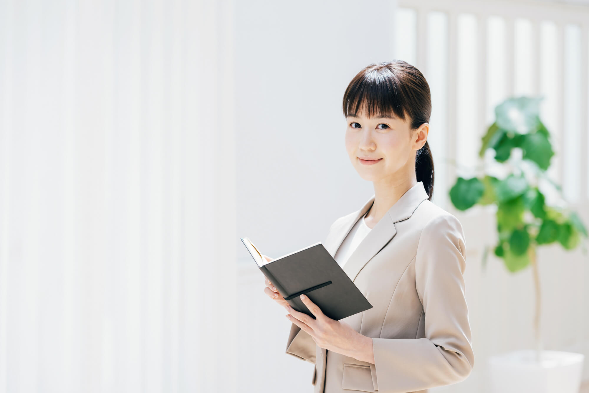 法務に向いている人は「几帳面」で法律に関する業務経験がある人