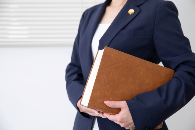 弁護士の転職先候補と後悔しないために考えるべきこと