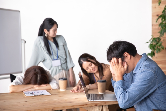 経理は激務?仕事がきついと感じた時、経理が考えるべき事