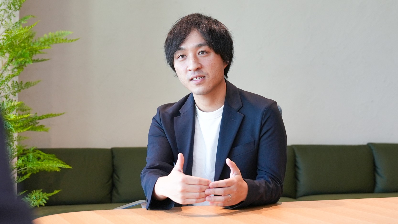 フォースタートアップス株式会社法務部塩田様